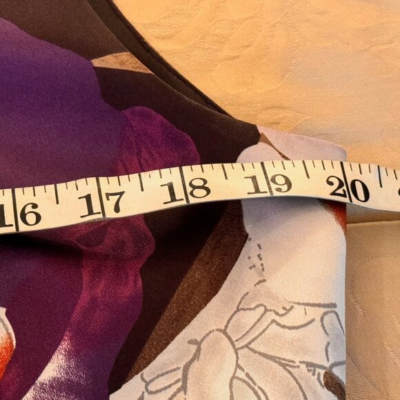 Tahari Purple Floral Sheath Dress Satin Polyester Blend, SZ 12, EUC - Picture 10 of 14